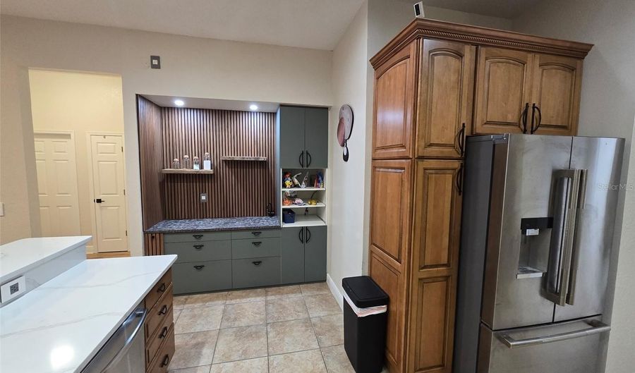 4132 BELL TOWER Ct, Belle Isle, FL 32812 - 4 Beds, 2 Bath