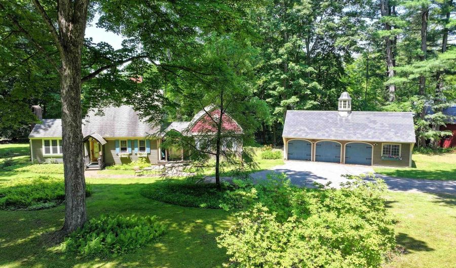 7 High St, Brandon, VT 05733 - 3 Beds, 3 Bath