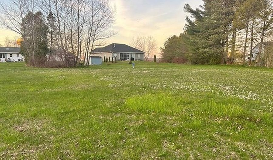 308 Summit St, Algoma, WI 54201 - 0 Beds, 0 Bath