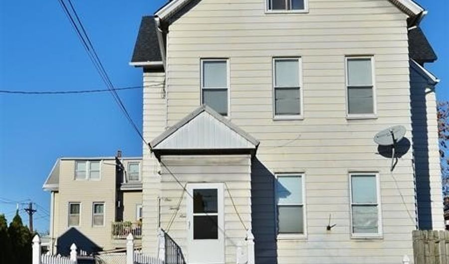 127-129 W 3RD St 3, Bayonne, NJ 07002 - 2 Beds, 1 Bath