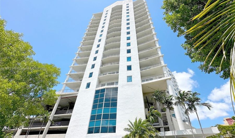 10 SW South River Dr 1005, Miami, FL 33130 - 1 Beds, 1 Bath
