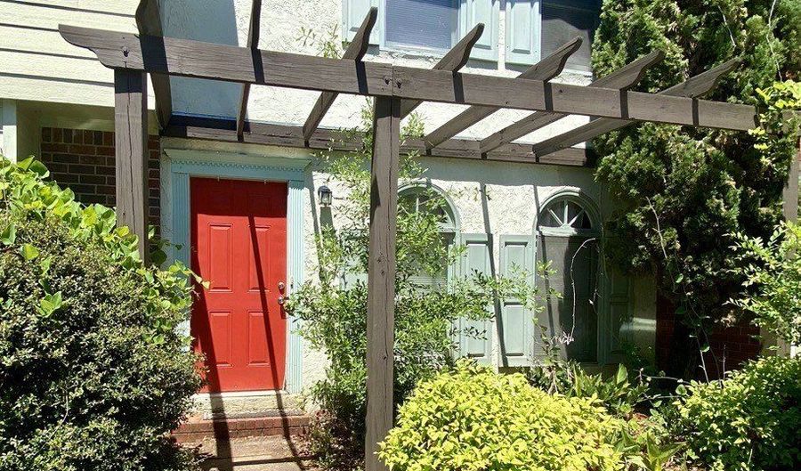 116 Berlin, Athens, GA 30601 - 2 Beds, 3 Bath