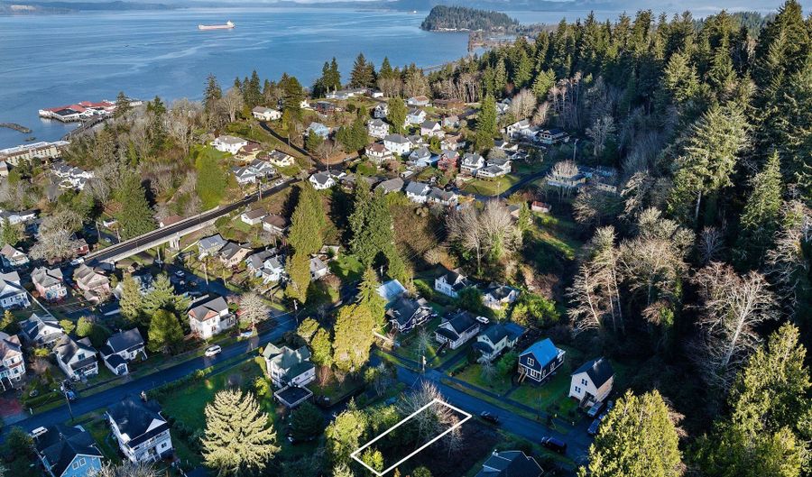 755 38TH St, Astoria, OR 97103 - 0 Beds, 0 Bath