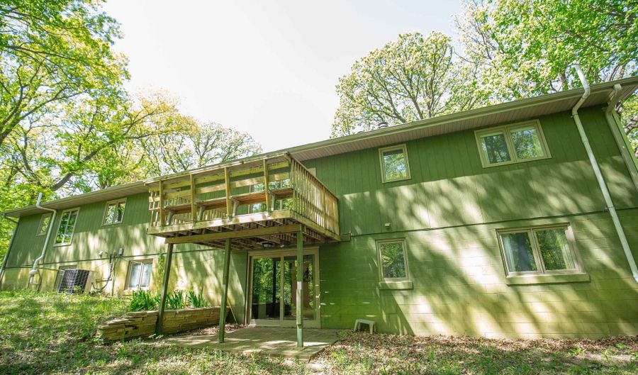 224 Wood Acres, Algona, IA 50511 - 4 Beds, 3 Bath