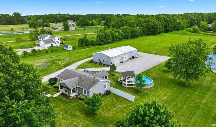 3382 County Road 52, Auburn, IN 46706 - 4 Beds, 2 Bath