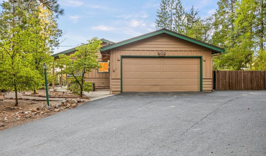 2079 Camanche Dr, Arnold, CA 95223 - 2 Beds, 2 Bath