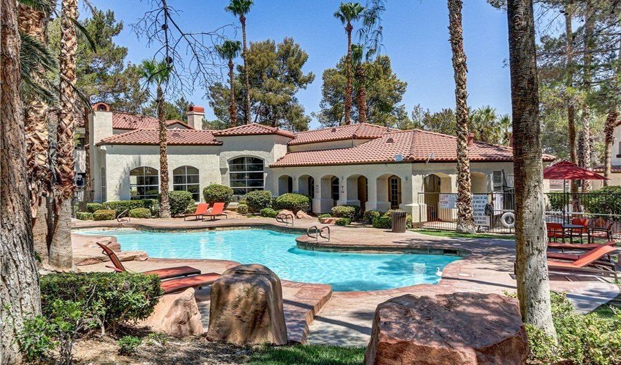 2975 Bluegrass Ln 811, Henderson, NV 89074 - 2 Beds, 2 Bath