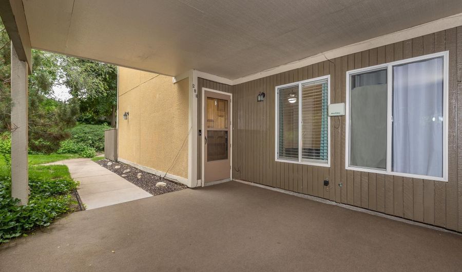 288 E PEACH S, Bountiful, UT 84010 - 2 Beds, 1 Bath