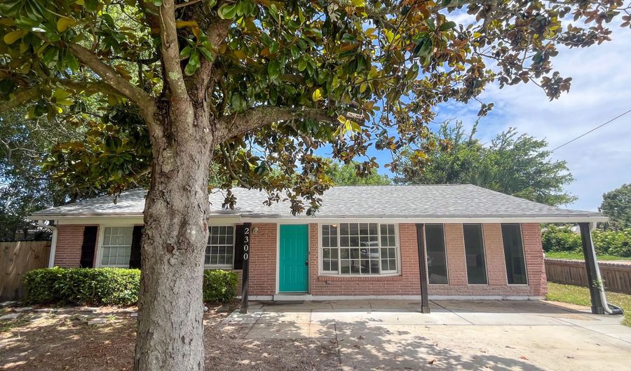 2300 Arbor Dr, Biloxi, MS 39531 - 3 Beds, 2 Bath
