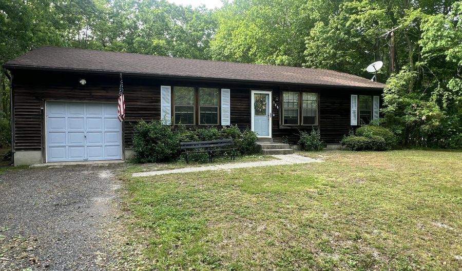 125 Lower Shore Rd, Barnegat, NJ 08005 - 3 Beds, 2 Bath
