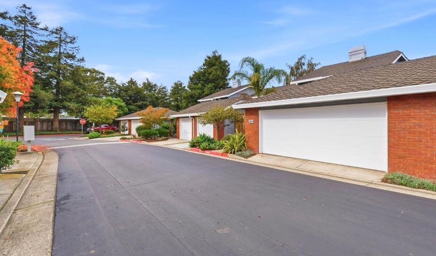 283 Perch Way, Aptos, CA 95003 - 2 Beds, 3 Bath