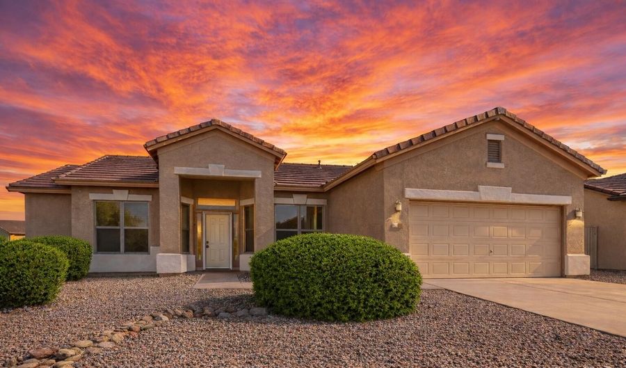 1210 E WESTCHESTER Dr, Chandler, AZ 85249 - 2 Beds, 2 Bath