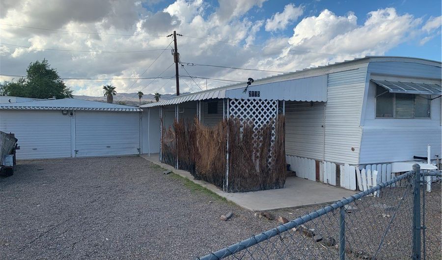 2105 White Sands Dr, Bullhead City, AZ 86442 - 2 Beds, 1 Bath