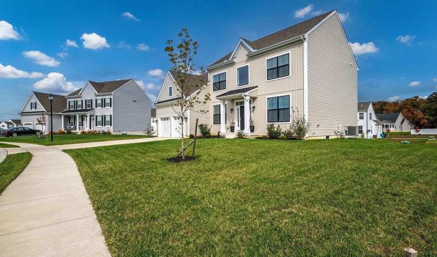 150 ELM CREST Ln, Felton, DE 19943 - 3 Beds, 3 Bath