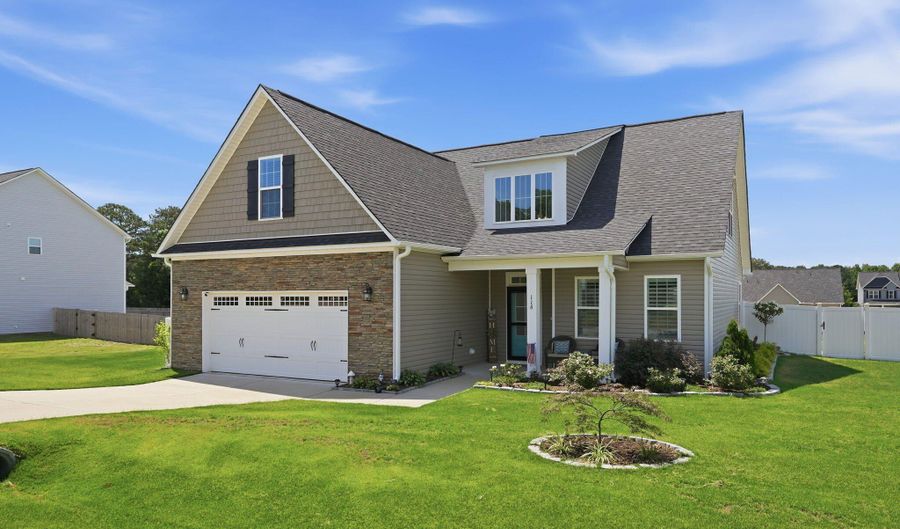 116 Looping Horse Cir, Angier, NC 27501 - 3 Beds, 4 Bath