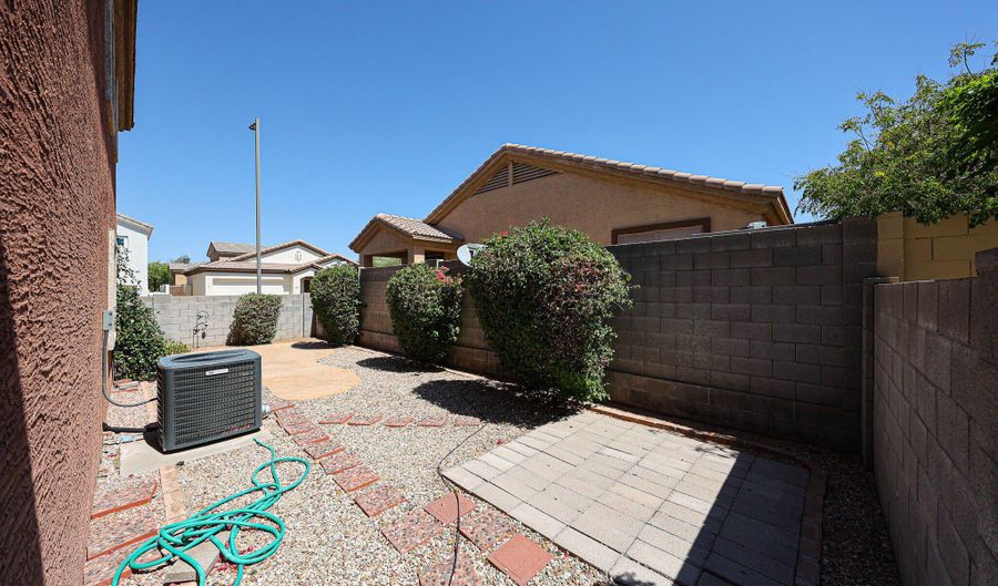 4112 E BARWICK Dr, Cave Creek, AZ 85331 - 3 Beds, 3 Bath