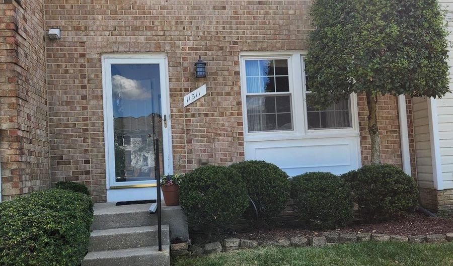 11311 BROKEN BOW Ct, Beltsville, MD 20705 - 3 Beds, 4 Bath
