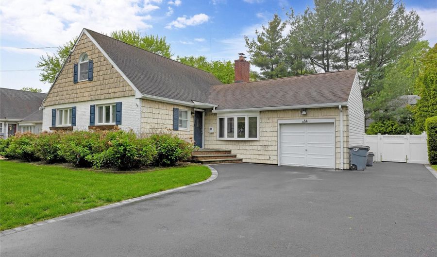 54 Bryan Ave, Amityville, NY 11701 - 4 Beds, 2 Bath