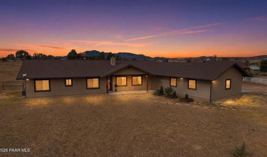 2275 W Canta Libre Rd, Chino Valley, AZ 86323 - 4 Beds, 3 Bath