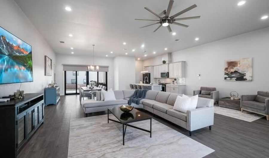 1304 Meyer Pkwy, New Braunfels, TX 78132 - 4 Beds, 4 Bath