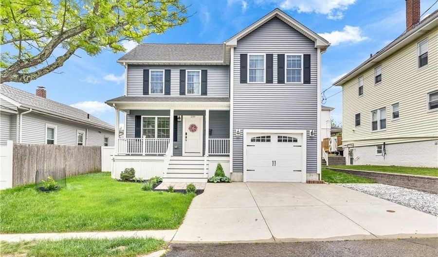 239 Mauran Ave, East Providence, RI 02914 - 3 Beds, 3 Bath