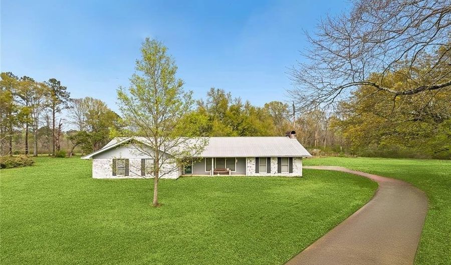 61064 Highway 1046 Hwy, Amite, LA 70422 - 4 Beds, 2 Bath