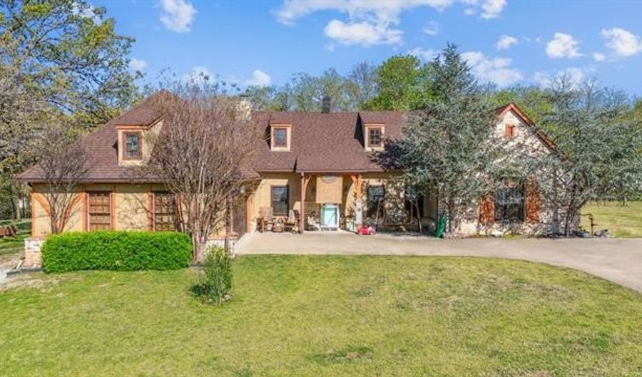 33550 Ridge Rd, Afton, OK 74331 - 3 Beds, 2 Bath