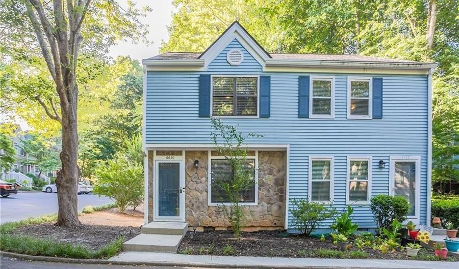 6630 Harvest Ml, Norcross, GA 30092 - 2 Beds, 3 Bath