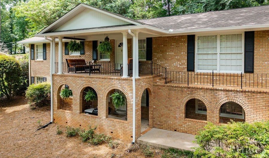 530 Westview Dr, Athens, GA 30606 - 4 Beds, 3 Bath