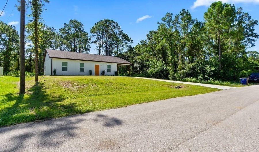 2008 Robert Ave, Alva, FL 33920 - 3 Beds, 2 Bath