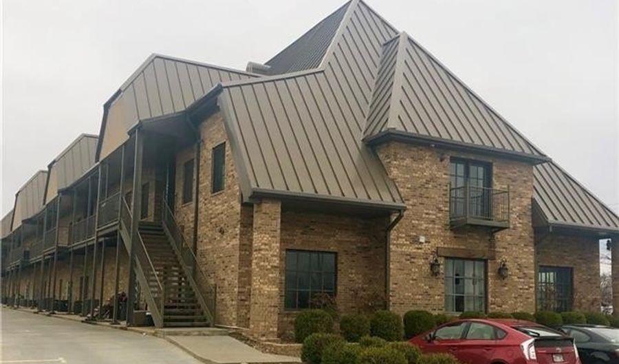3401 SW 2nd St 205, Bentonville, AR 72712 - 2 Beds, 2 Bath