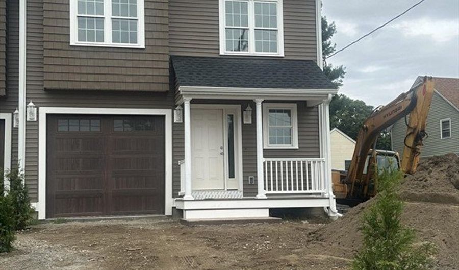 50 B Pullman Ave B, Attleboro, MA 02703 - 3 Beds, 3 Bath