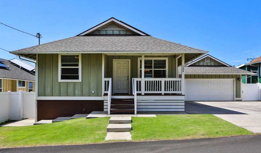 109 Kulolio St, Haiku, HI 96708 - 3 Beds, 2 Bath