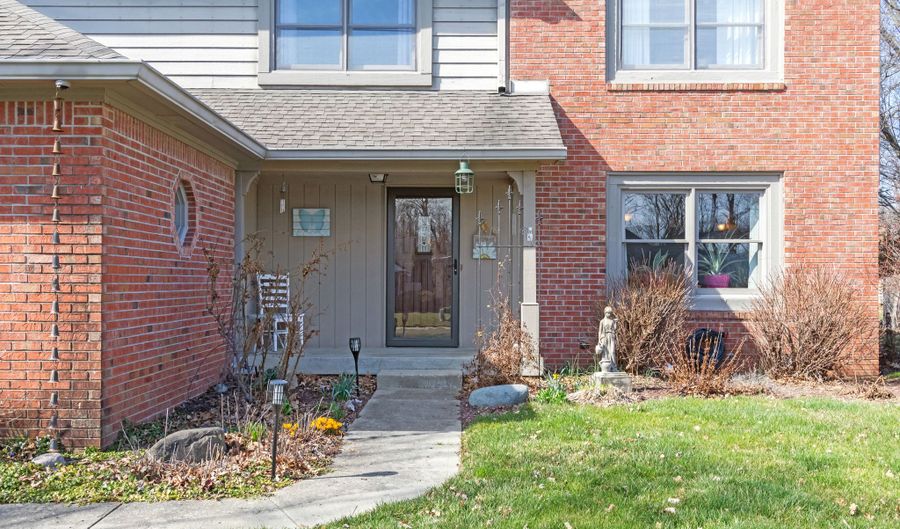 324 Ottawa Dr, Indianapolis, IN 46217 - 4 Beds, 3 Bath