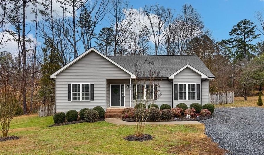 411 Back Creek Church Rd, Asheboro, NC 27205 - 3 Beds, 2 Bath