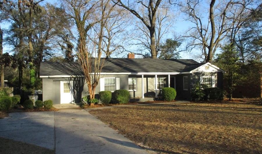 310 Wildwood Cir, Americus, GA 31709 - 2 Beds, 1 Bath