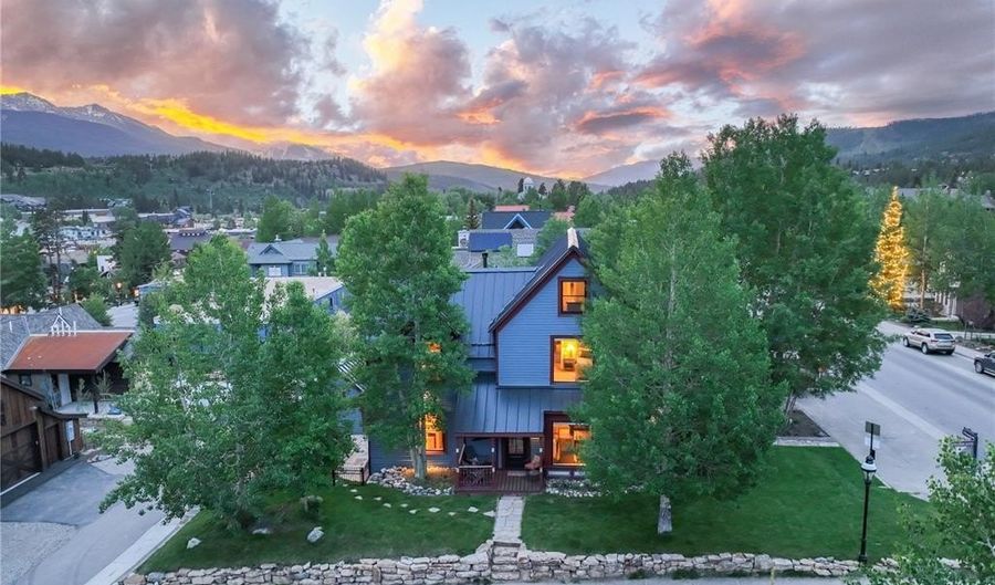 208 E ADAMS Ave, Breckenridge, CO 80424 - 4 Beds, 3 Bath
