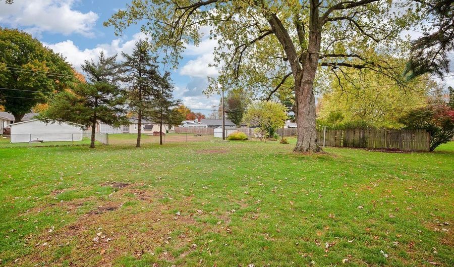 2741 Sharon, Adrian, MI 49221 - 2 Beds, 1 Bath