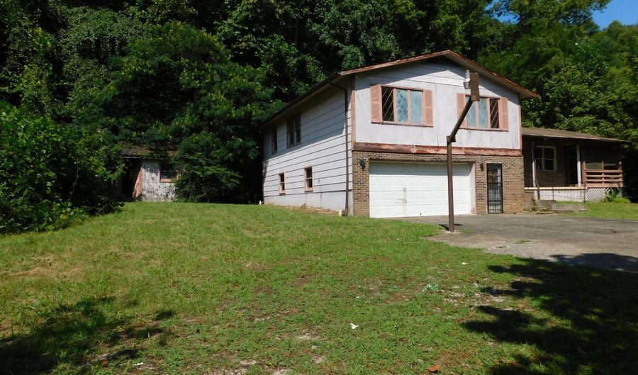 2936 S HWY 119, Baxter, KY 40806 - 4 Beds, 2 Bath