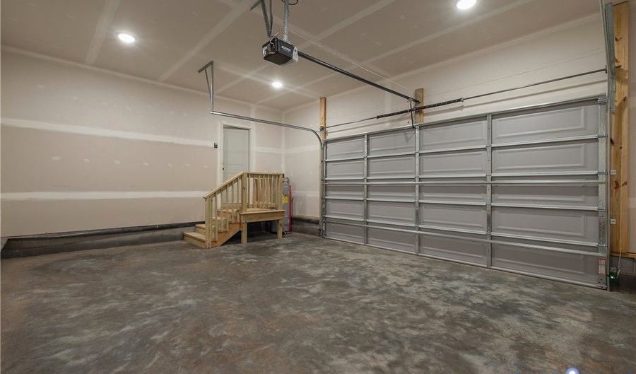 213 Berkley St, Ashland, VA 23005 - 3 Beds, 2 Bath