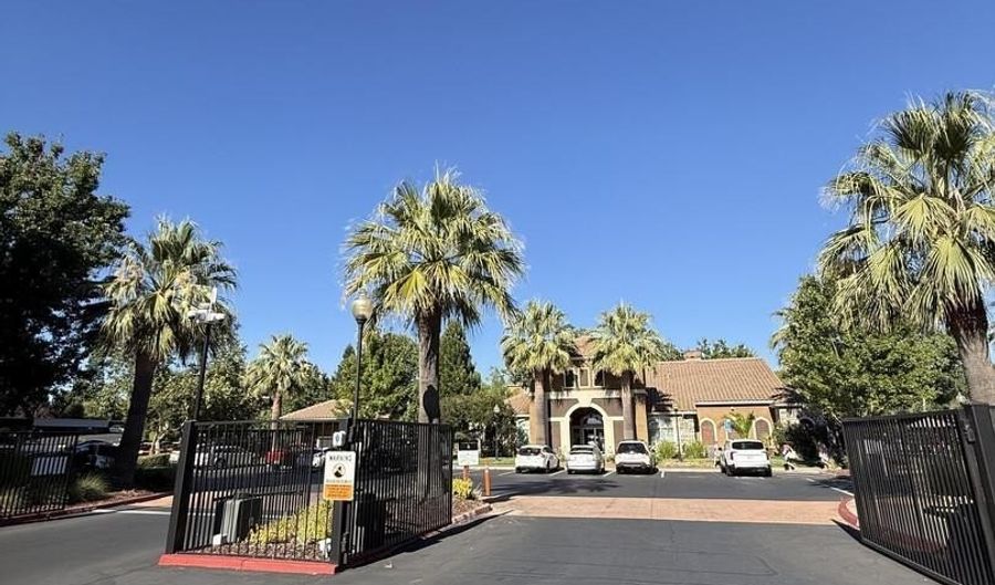 8434 Walerga Rd Apt 315, Antelope, CA 95843 - 2 Beds, 2 Bath