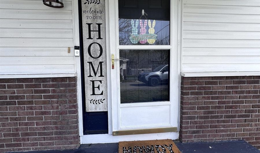 10 N 2nd St, Barboursville, WV 25504 - 3 Beds, 2 Bath