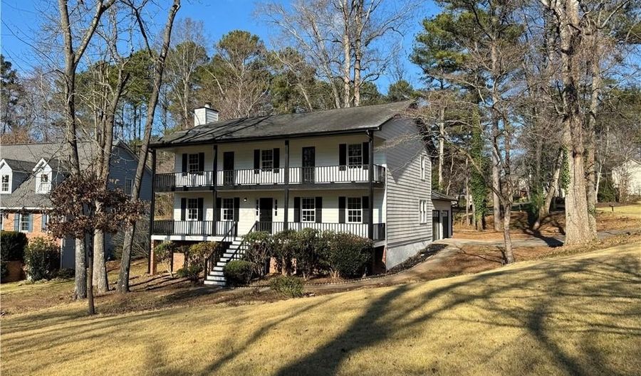 4795 Boxwood Way NW, Acworth, GA 30102 - 5 Beds, 3 Bath