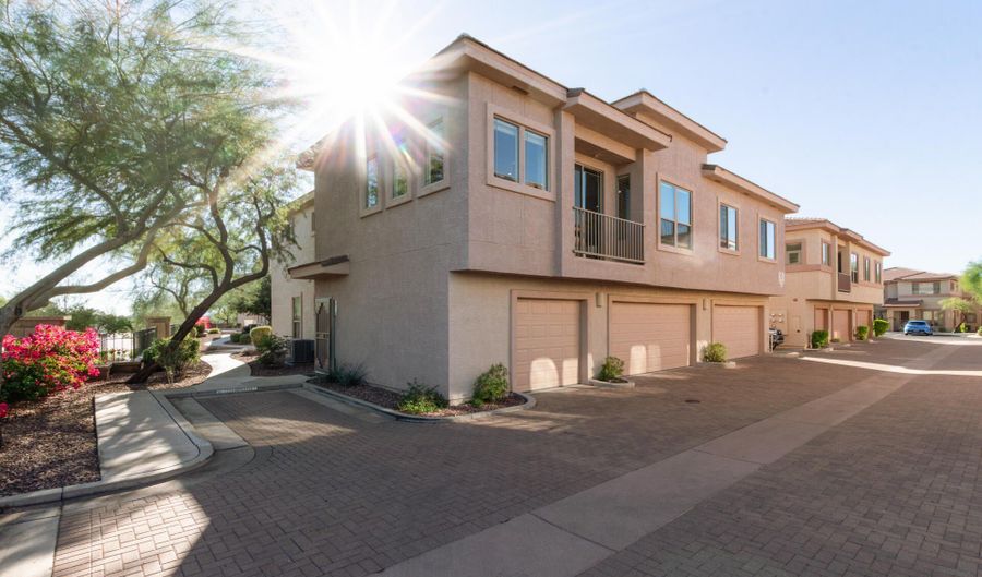 42424 N GAVILAN PEAK Pkwy 53206, Anthem, AZ 85086 - 2 Beds, 2 Bath