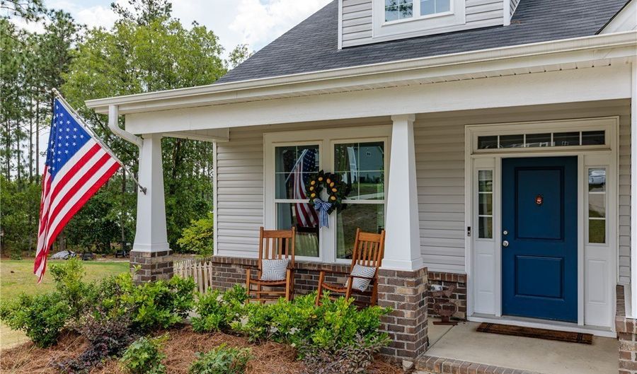 3135 Dana Ln, Aberdeen, NC 28315 - 4 Beds, 3 Bath
