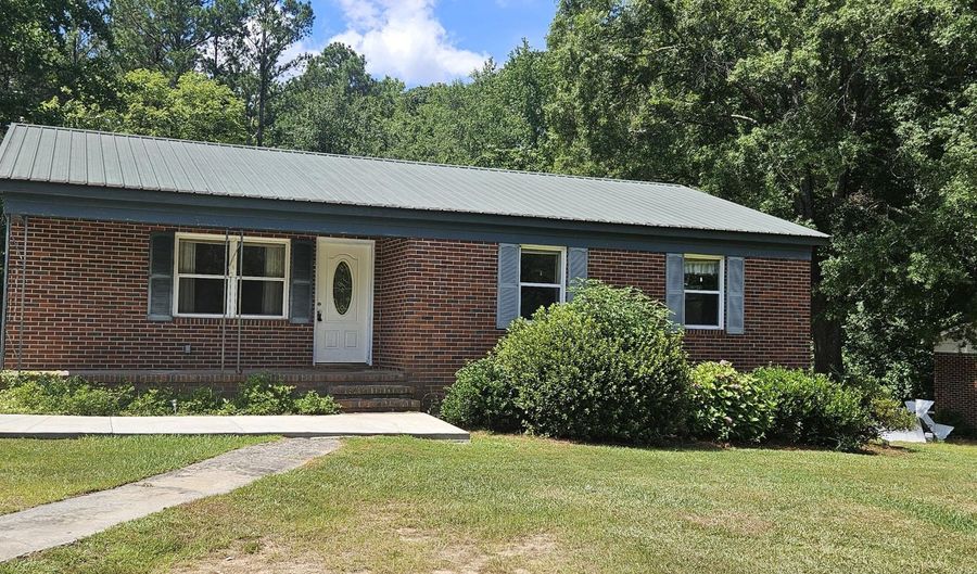 168 Watson St Ext, Lincolnton, GA 30817 - 3 Beds, 1 Bath