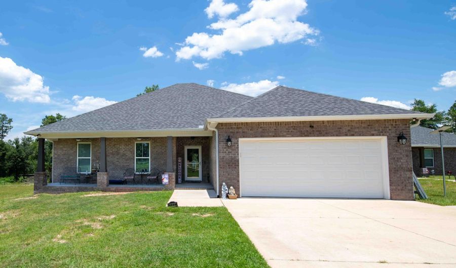 6249 Highway 4, Baker, FL 32531 - 5 Beds, 3 Bath