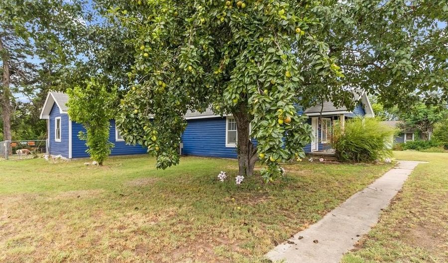45453 Highway 59, Asher, OK 74826 - 3 Beds, 2 Bath