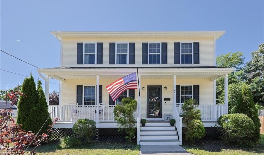 71 Francis Ave, East Providence, RI 02915 - 3 Beds, 3 Bath