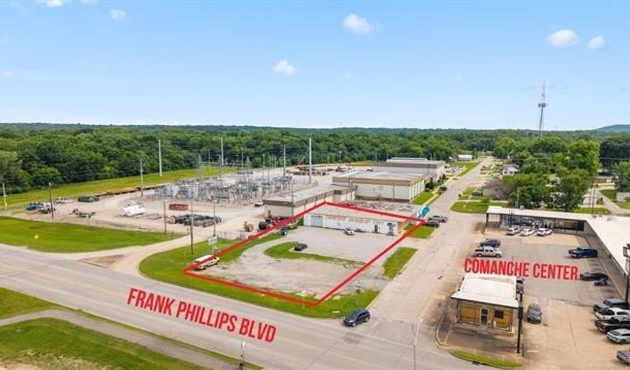 218 S Comanche Ave, Bartlesville, OK 74003 - 0 Beds, 0 Bath